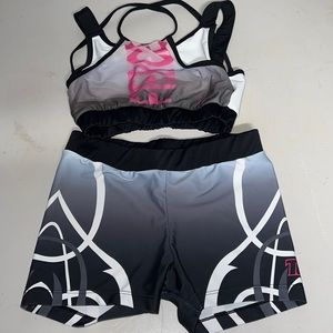 TO Couture active wear